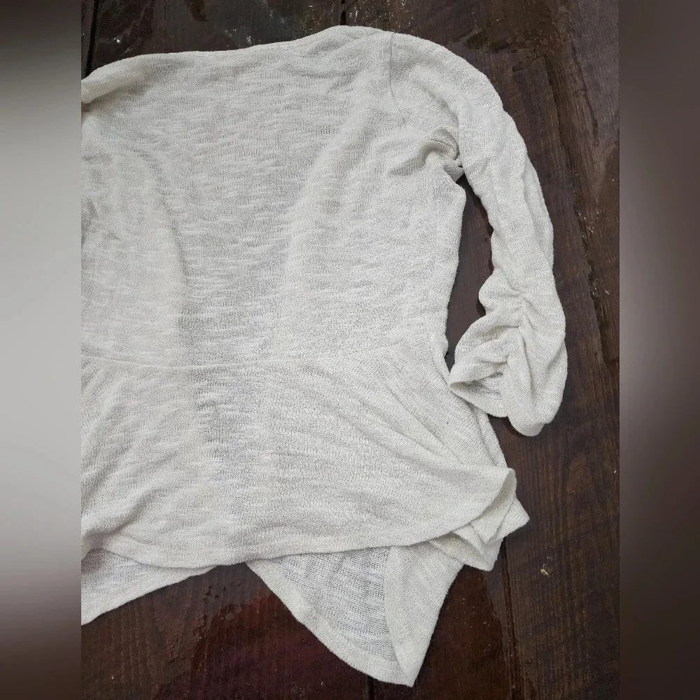 #056 Candies Small Open cream & gold Cardigan - Picture 9 of 12